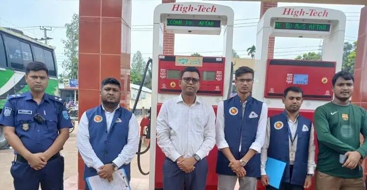 ডিমলায় তেল কম দেওয়ায় জরিমানার শিকার ফিলিং স্টেশন