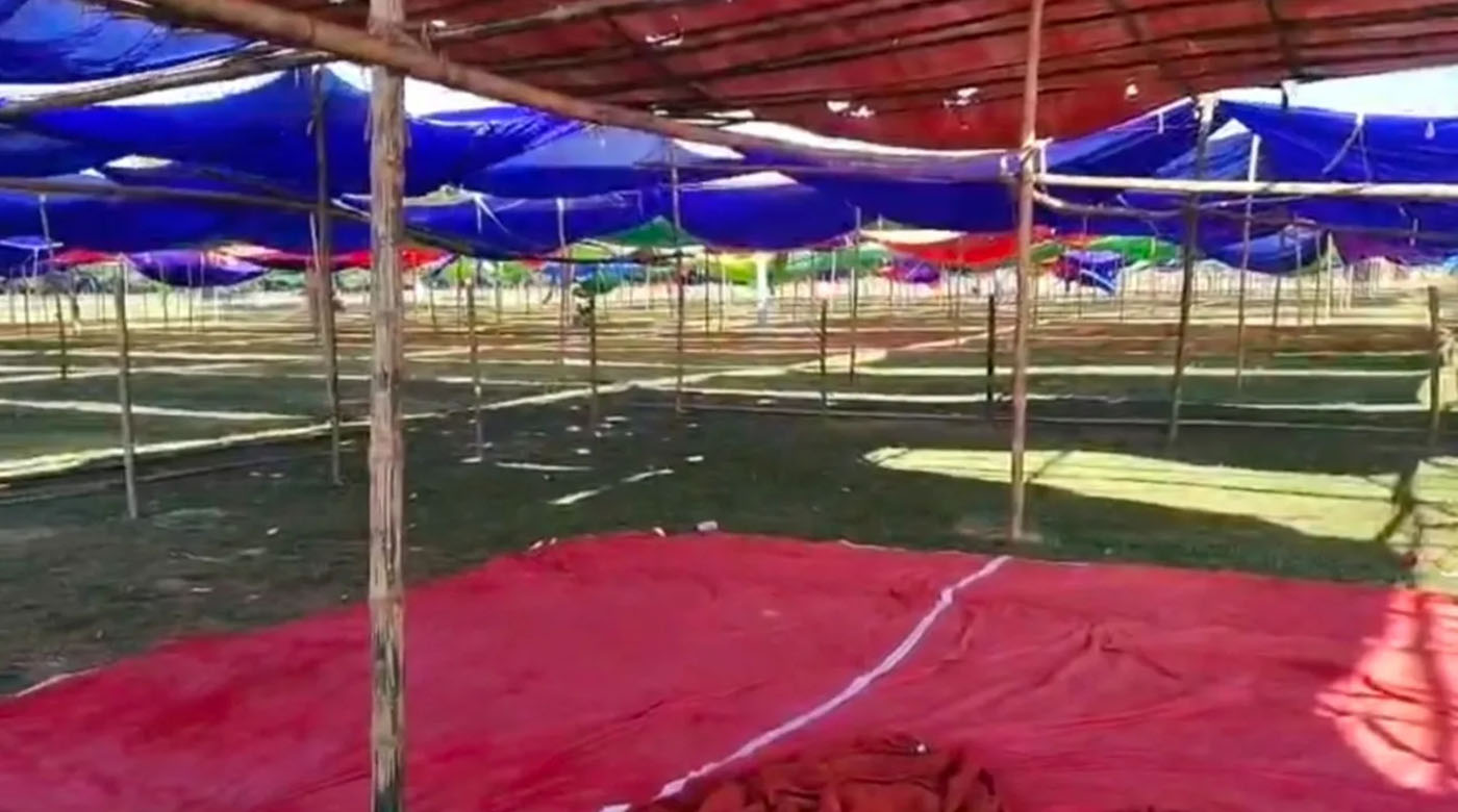 নীলফামারী জেলা ইজতেমায় দারোয়ানি টেক্সটাইল মাঠে ধর্মপ্রাণ মুসল্লিদের সমাগম